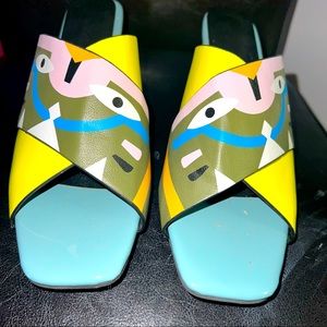 Color block heel